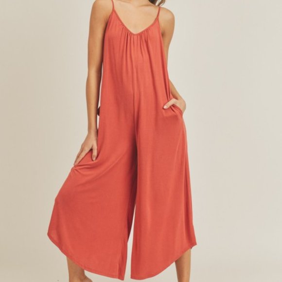 ⚡FINAL SALE! Spice Rust Oversized Knit Jumpsuit - Picture 8 of 9